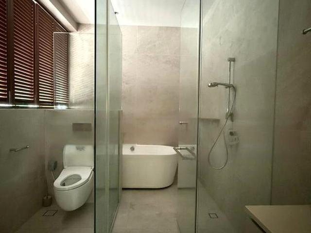 Apartment for sale in Ulu Pandan