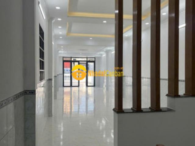 Nhà mặt phố bán