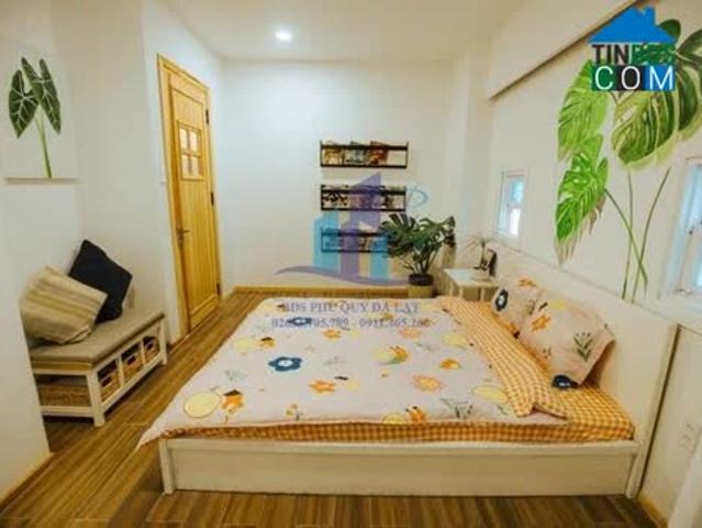 Nhà mặt phố bán