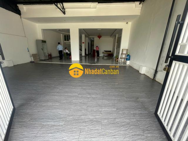 Nhà mặt phố bán