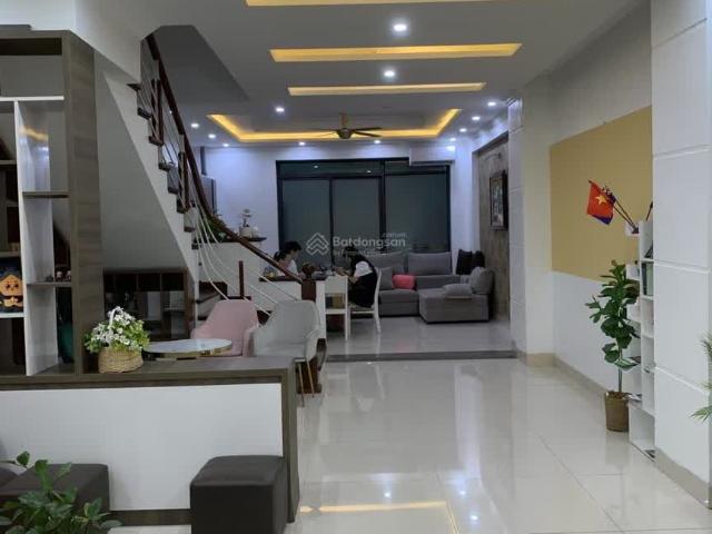 Biệt Thự bán tại Hoàn Kiếm, Hà Nội