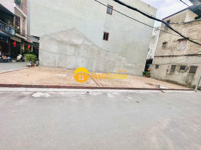 Mặt bằng bán