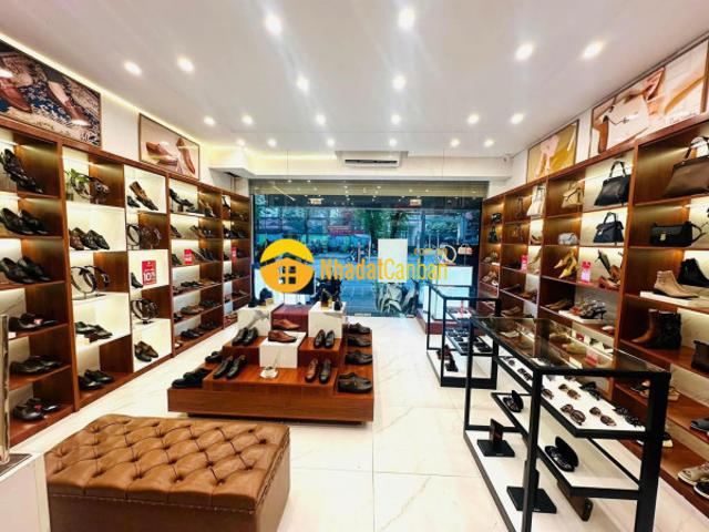 Nhà mặt phố bán