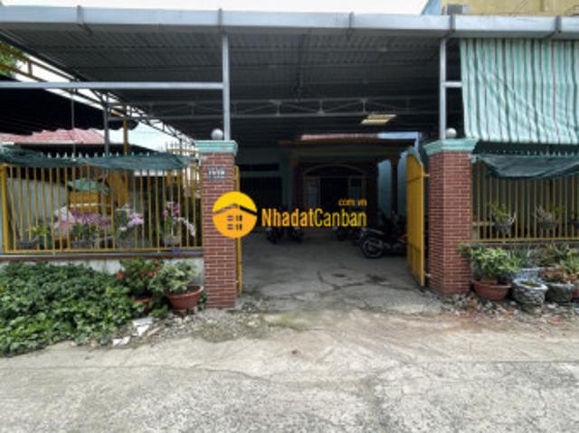 Nhà bán