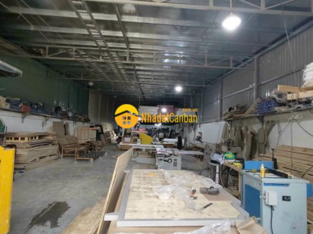 Nhà mặt phố bán