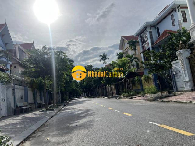 Mặt bằng bán
