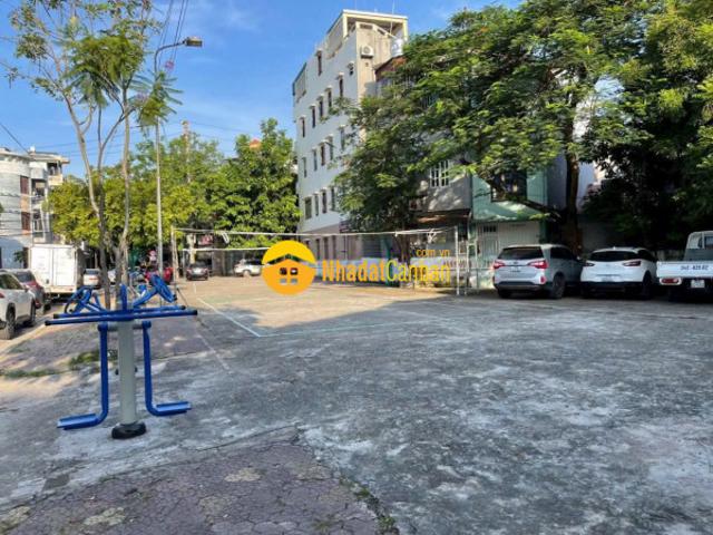 Mặt bằng bán