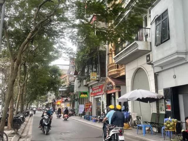 Nhà mặt phố bán tại Hoàn Kiếm, Hà Nội