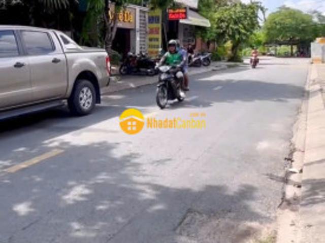 Mặt bằng bán