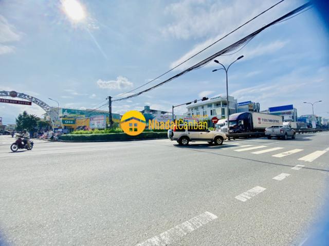Mặt bằng bán