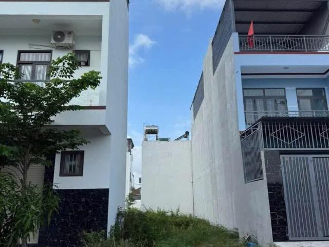 Nhà mặt phố bán tại Gia Lai