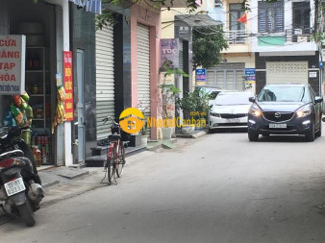 Nhà mặt phố bán