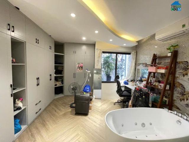 Nhà mặt phố bán tại Hoàn Kiếm, Hà Nội