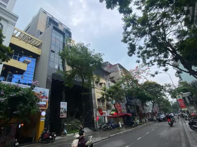 Nhà mặt phố bán tại Hoàn Kiếm, Hà Nội