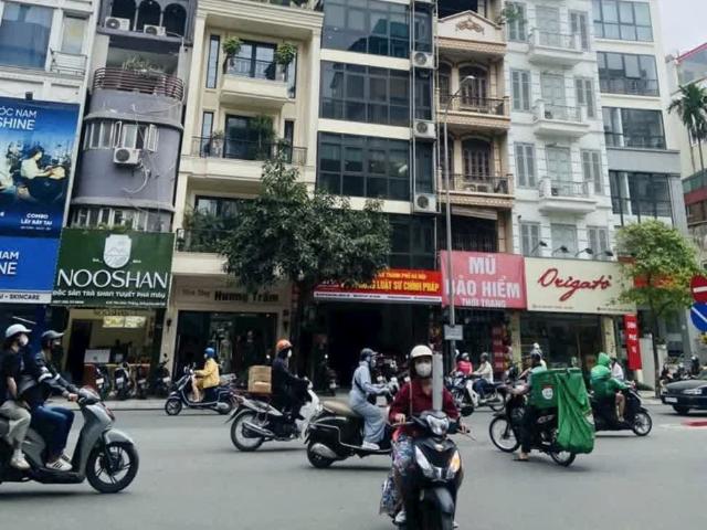 Nhà mặt phố bán tại Hoàn Kiếm, Hà Nội