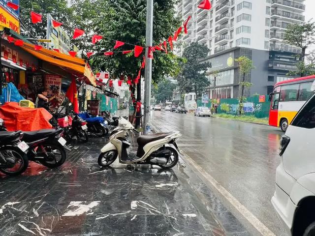 Nhà mặt phố bán tại Hoàn Kiếm, Hà Nội