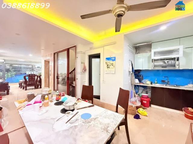 Nhà mặt phố bán tại Hoàn Kiếm, Hà Nội