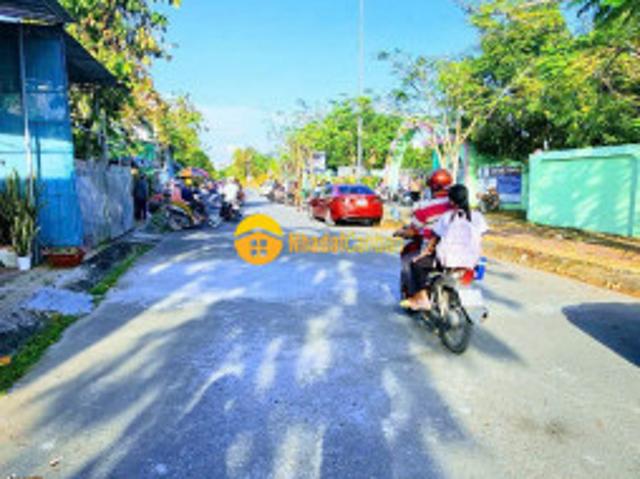 Mặt bằng bán