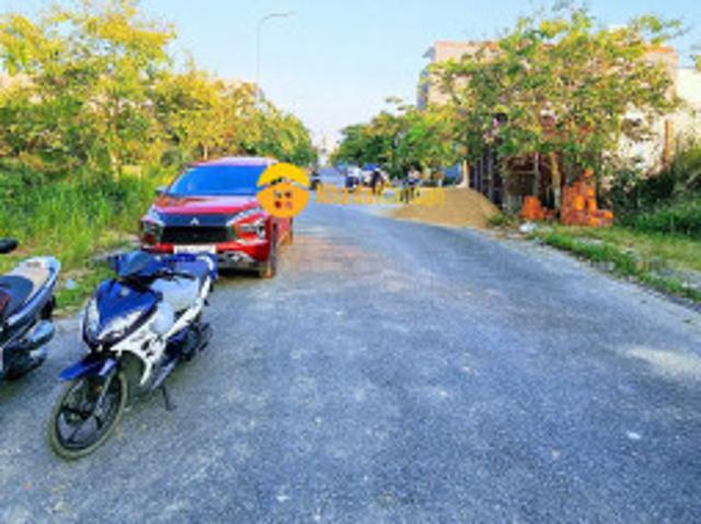 Mặt bằng bán