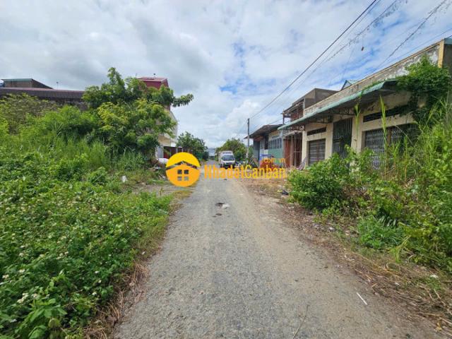 Mặt bằng bán