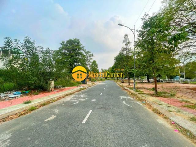 Mặt bằng bán