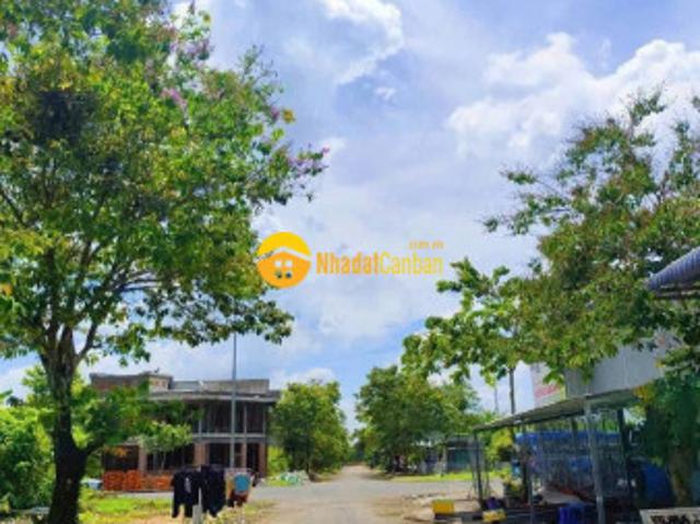 Mặt bằng bán