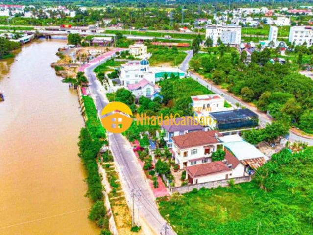 Mặt bằng bán