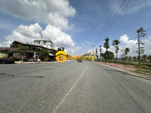 Mặt bằng bán