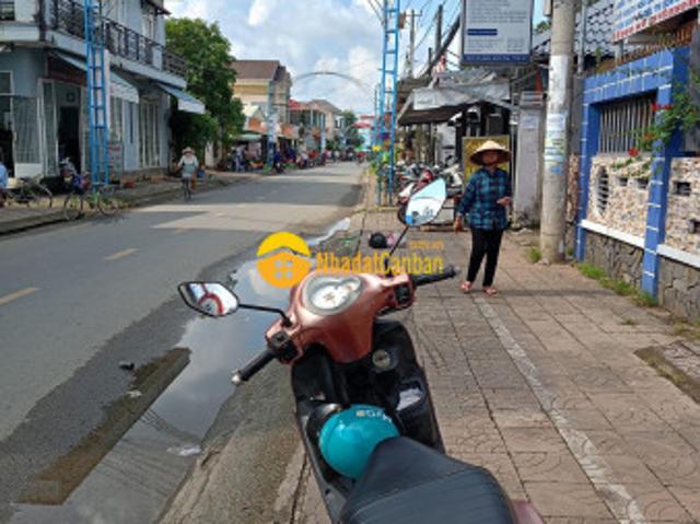 Mặt bằng bán