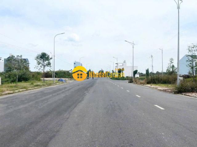 Mặt bằng bán
