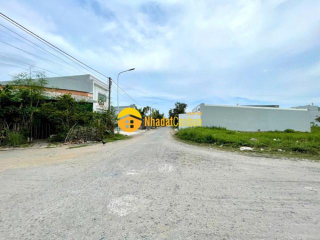 Mặt bằng bán