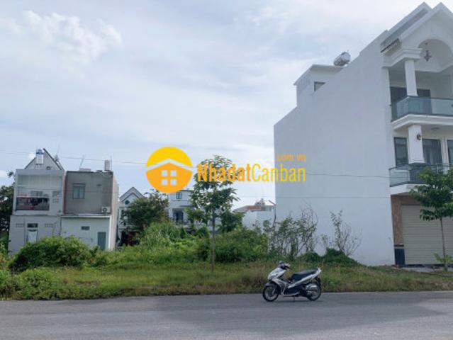 Mặt bằng bán