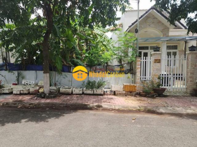 Mặt bằng bán