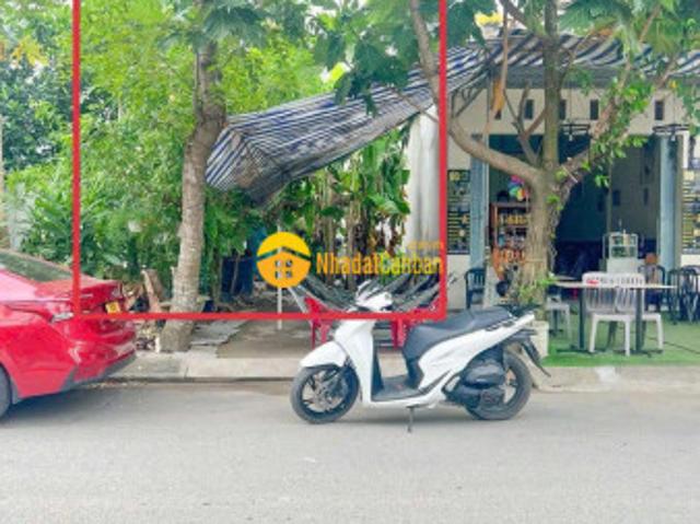 Nhà mặt phố bán