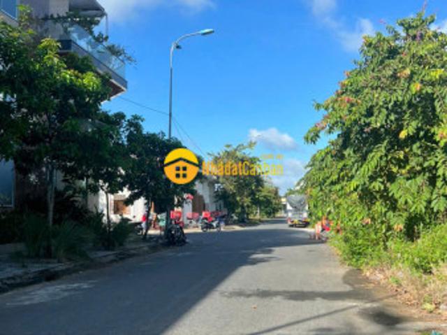 Mặt bằng bán