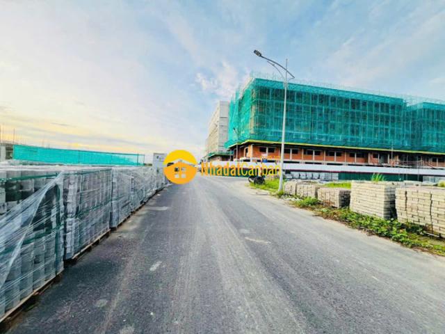 Mặt bằng bán