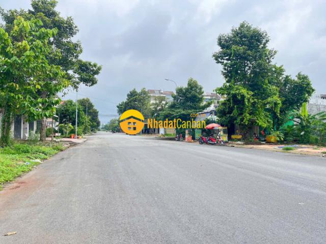 Mặt bằng bán