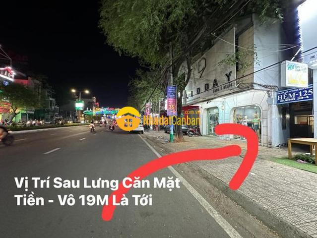 Mặt bằng bán