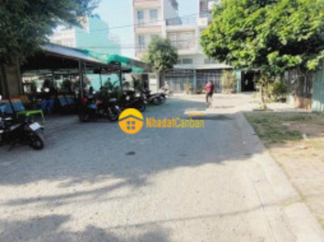 Mặt bằng bán