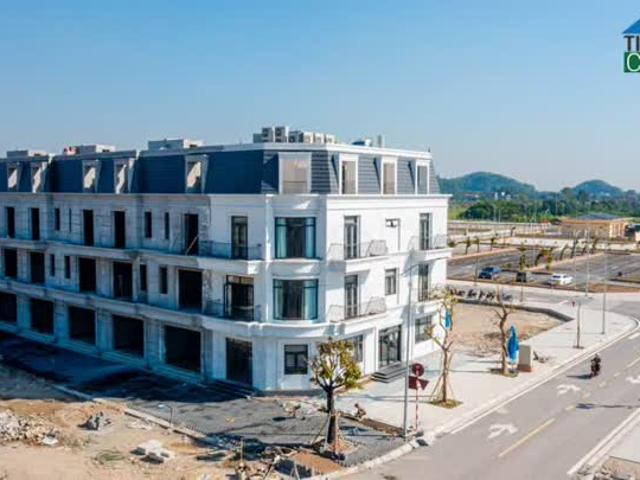 Biệt Thự bán tại Lâm Đồng