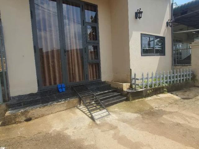 Nhà bán