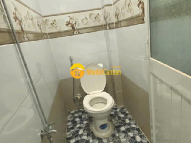 Nhà mặt phố bán