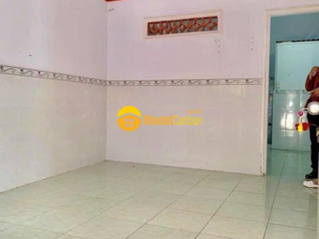 Nhà mặt phố bán