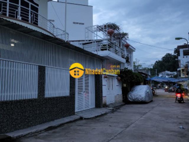 Nhà bán