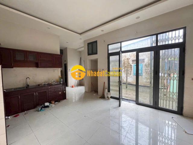 Nhà mặt phố bán