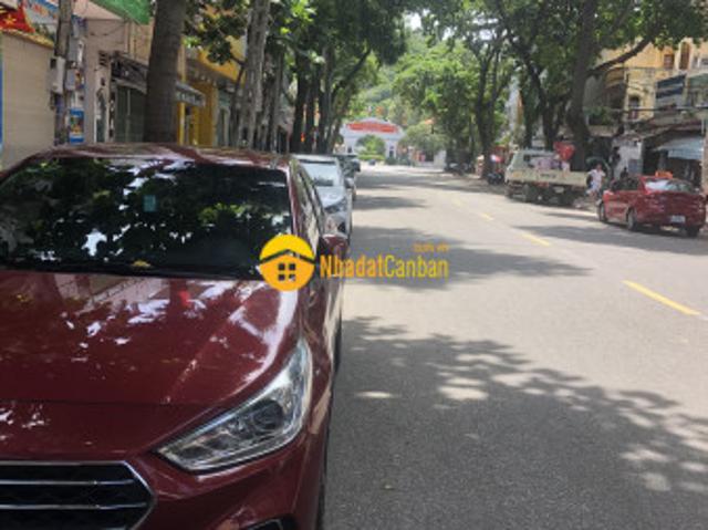 Nhà mặt phố bán