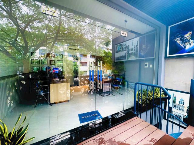 Nhà mặt phố bán
