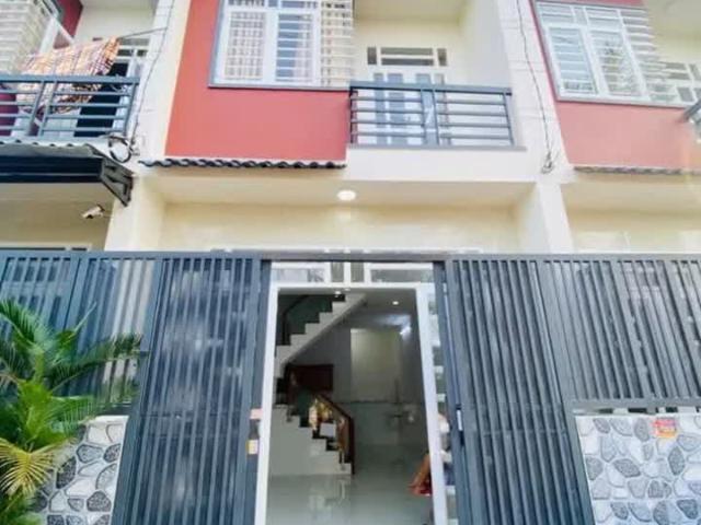 Nhà mặt phố bán
