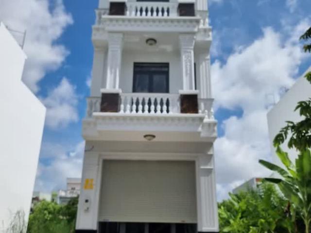Nhà mặt phố bán tại Gia Lai