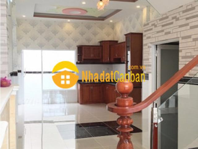 Nhà mặt phố bán tại Hồ Chí Minh